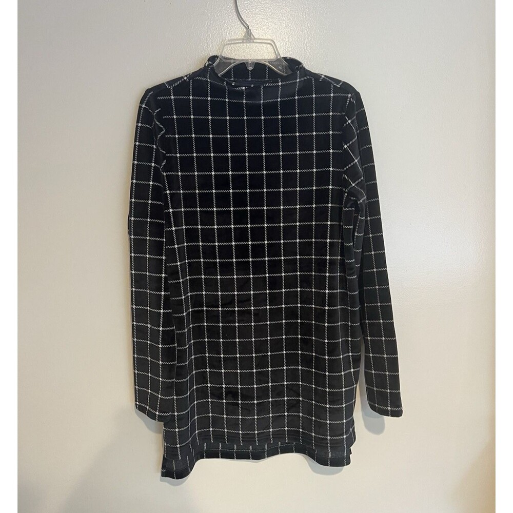 Lands End Size M Black White Plaid Velour Women’s Sleep Top Can be worn as a top